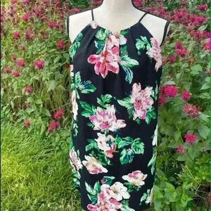 Floral Dress so cute!